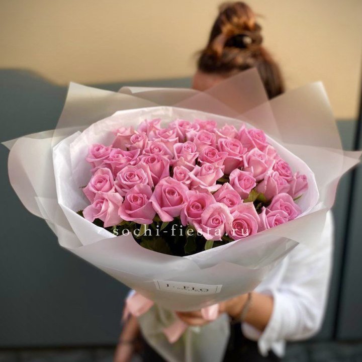 Букет розовых роз  в Кургане