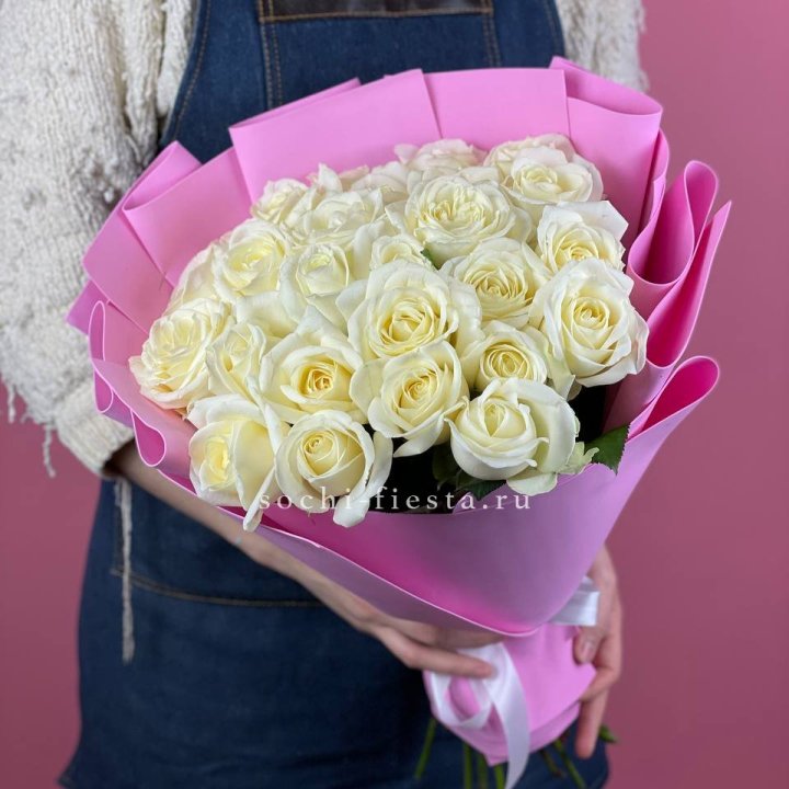 25 белых роз в Кургане
