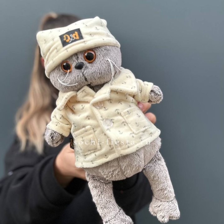 Кот Басик в пижаме в Кургане