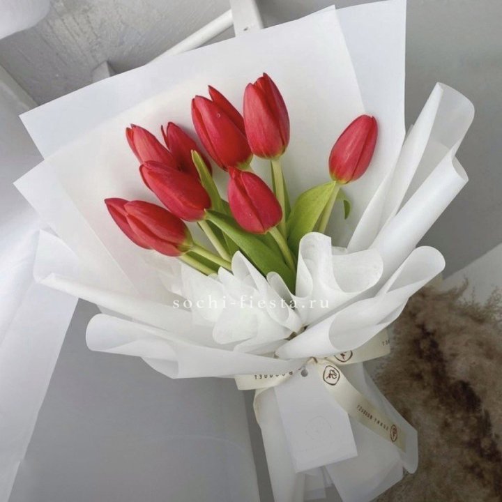 Букет красных тюльпанов в Кургане
