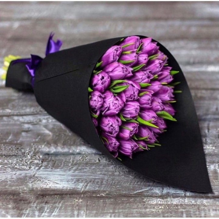 Пионовидные тюльпаны блэк в Кургане