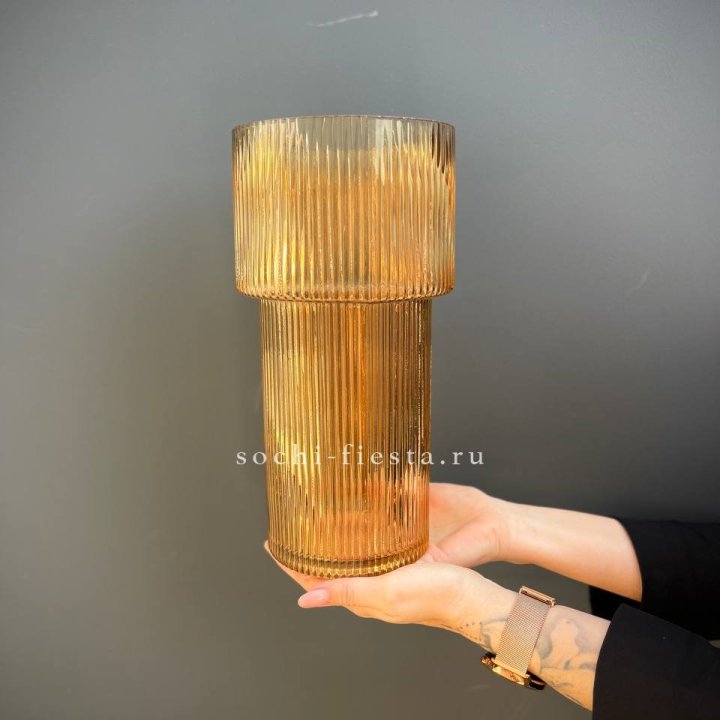 Стеклянная ваза №5 в Кургане